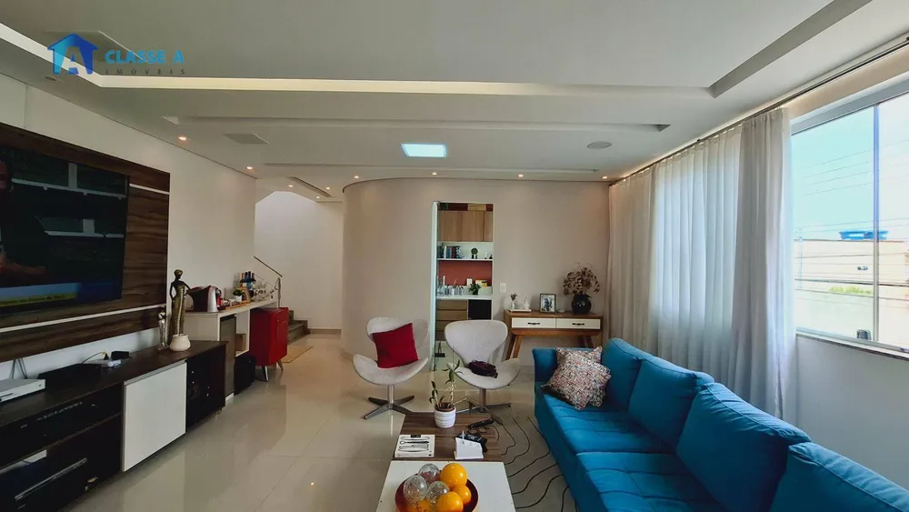 Casa, 4 quartos, 188 m² - Foto 2