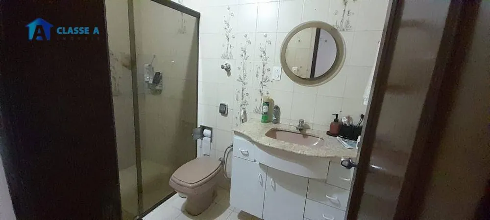 Casa, 4 quartos, 259 m² - Foto 11