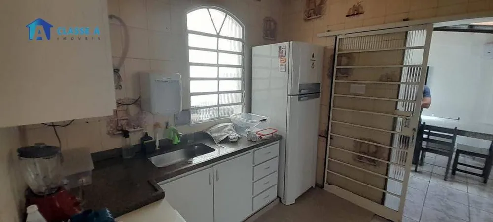 Casa, 4 quartos, 259 m² - Foto 10
