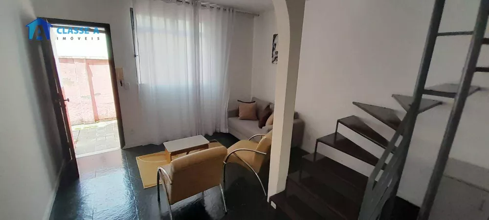 Casa de Condomínio à venda com 2 quartos, 72m² - Foto 1