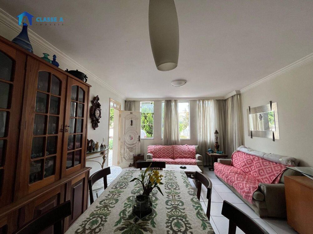 Casa, 4 quartos, 140 m² - Foto 1