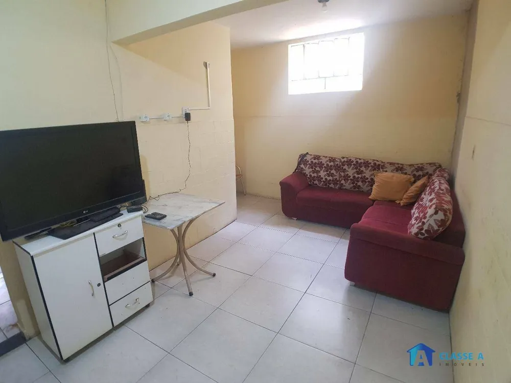 Casa, 3 quartos, 247 m² - Foto 1