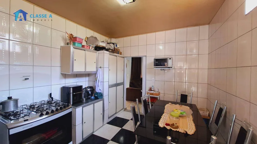 Casa, 5 quartos, 300 m² - Foto 9