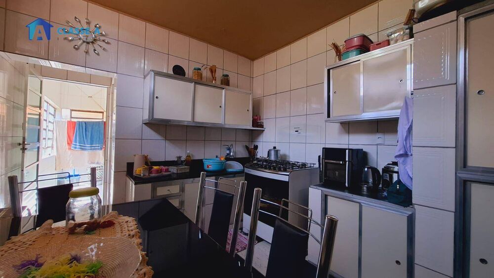 Casa, 5 quartos, 300 m² - Foto 3