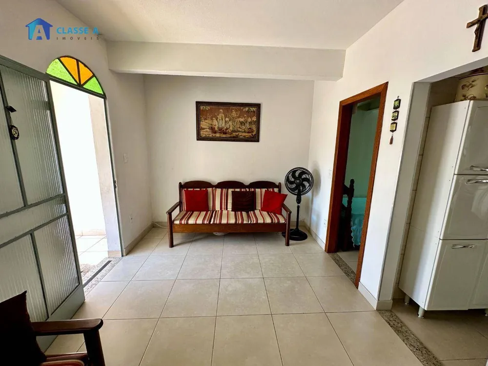 Casa, 5 quartos, 165 m² - Foto 3