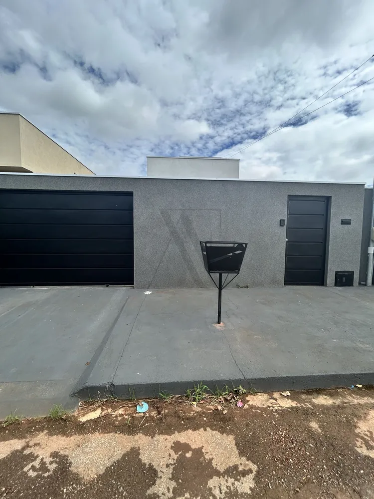 Casa, 3 quartos, 66 m² - Foto 1