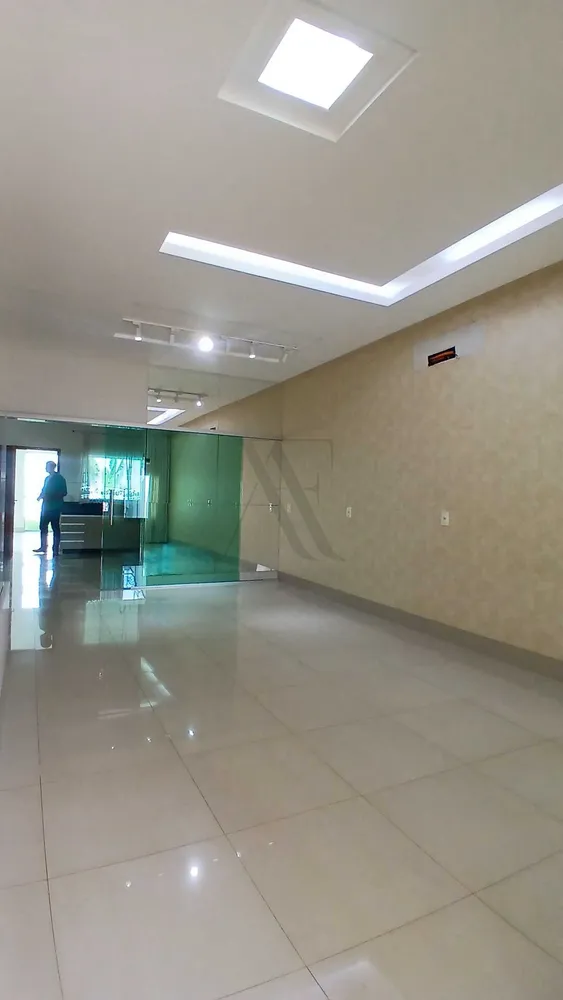 Casa, 3 quartos, 217 m² - Foto 3