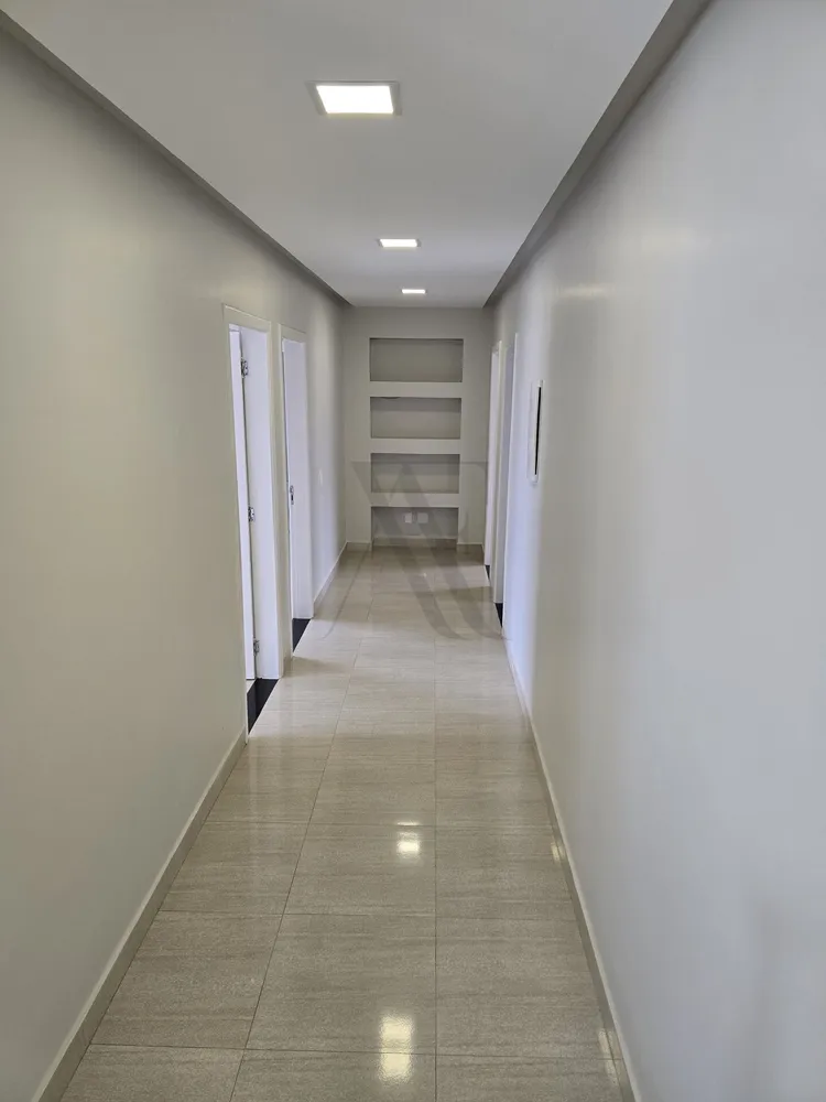 Casa, 4 quartos, 265 m² - Foto 5