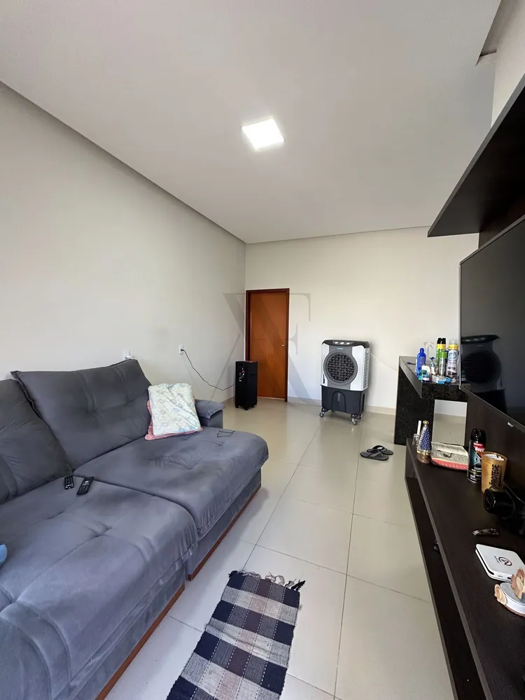 Casa, 1 quarto, 180 m² - Foto 2