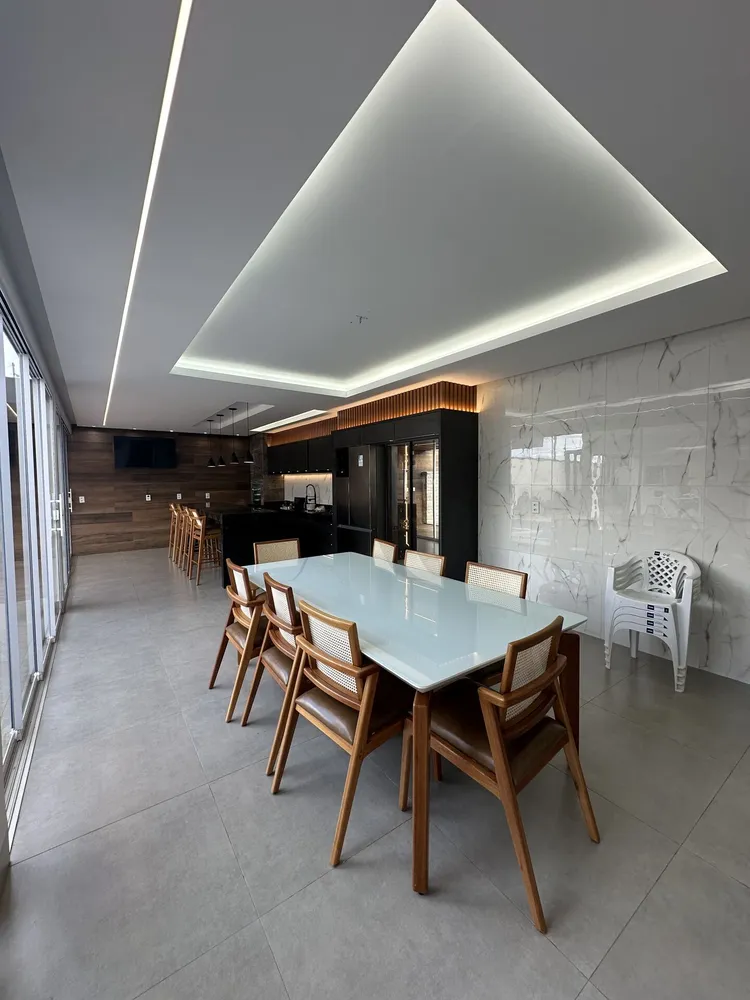 Casa, 3 quartos, 223 m² - Foto 13