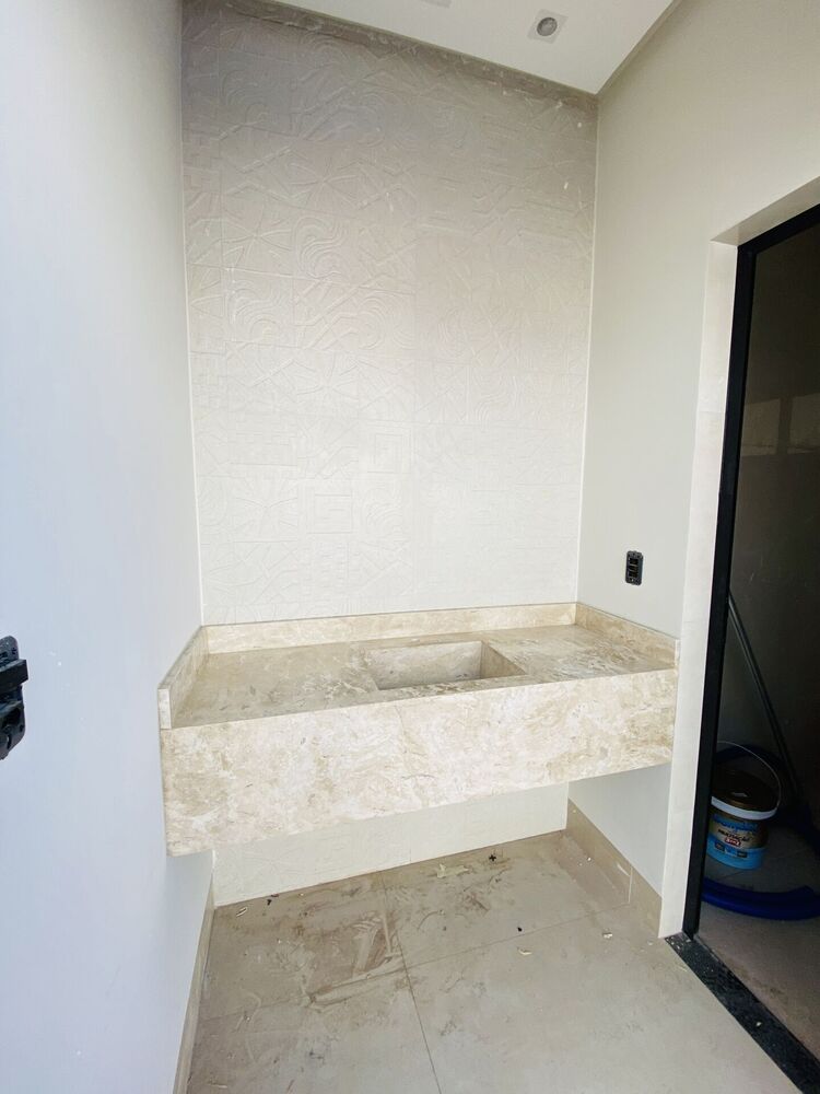 Casa à venda com 3 quartos, 170m² - Foto 4