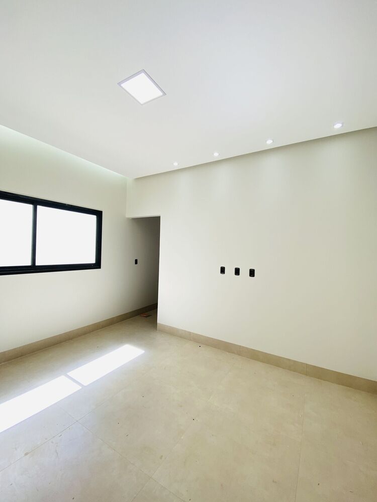 Casa à venda com 3 quartos, 170m² - Foto 3