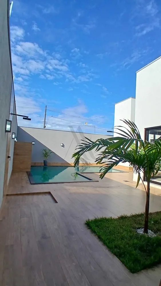Casa, 3 quartos, 180 m² - Foto 1