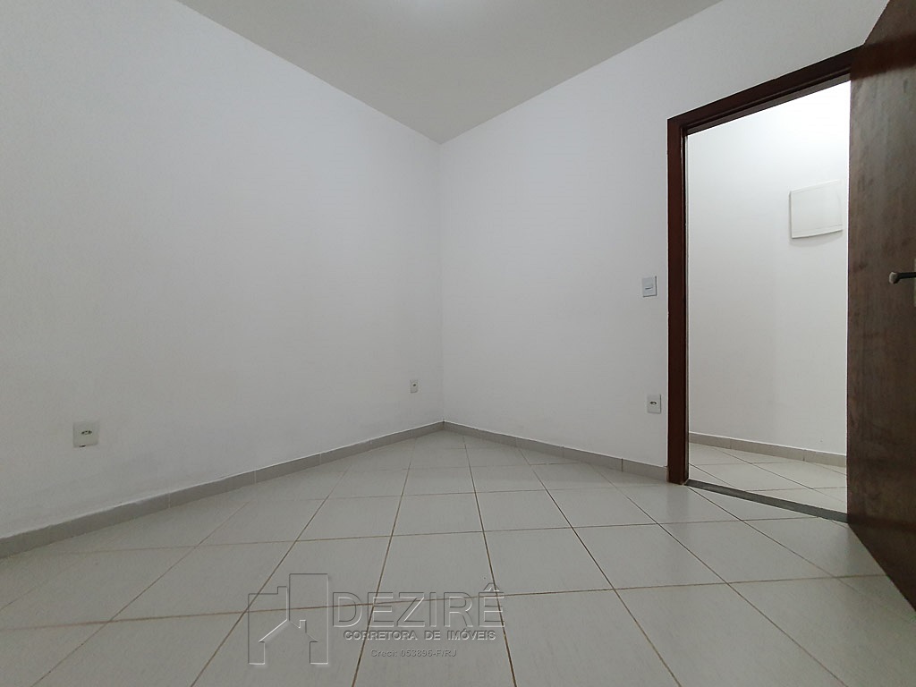 Casa para alugar com 3 quartos, 100m² - Foto 33