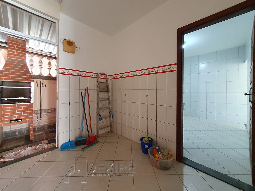 Casa para alugar com 3 quartos, 100m² - Foto 11