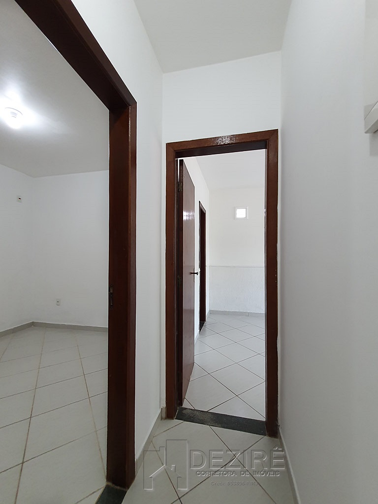 Casa para alugar com 3 quartos, 100m² - Foto 5