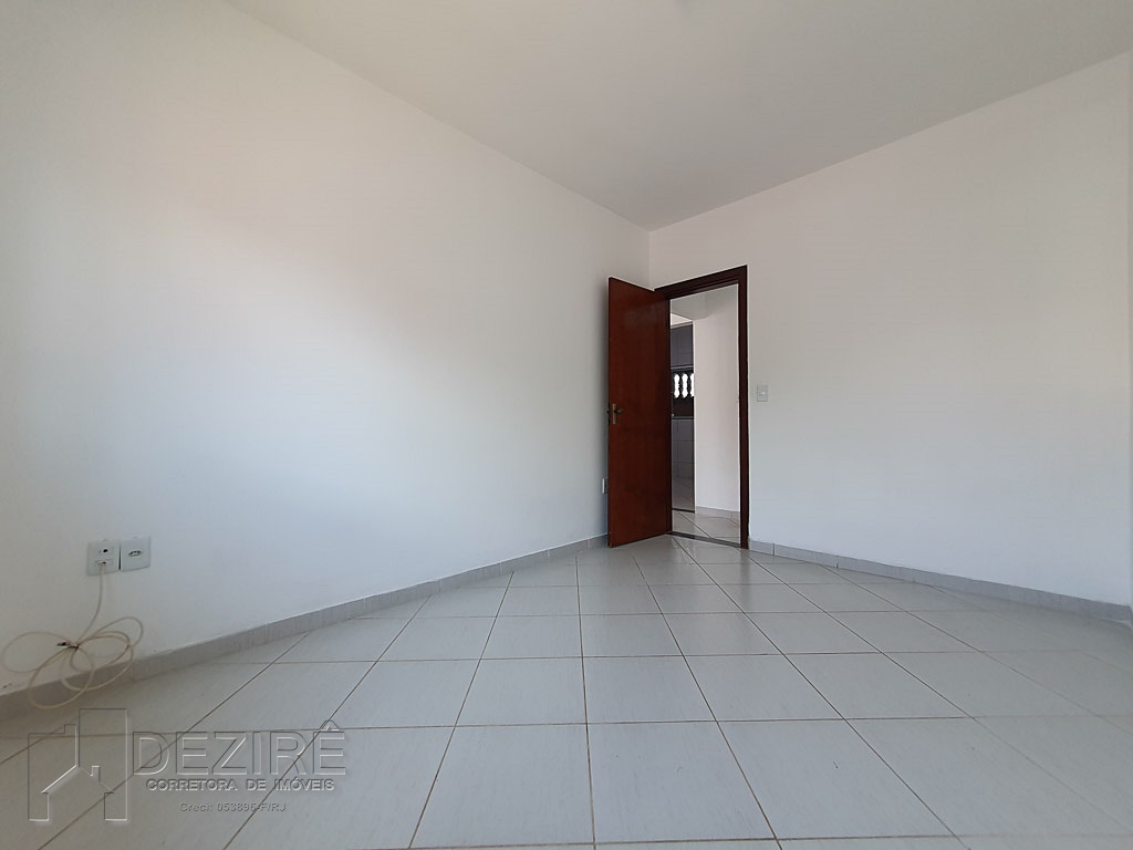 Casa para alugar com 3 quartos, 100m² - Foto 18