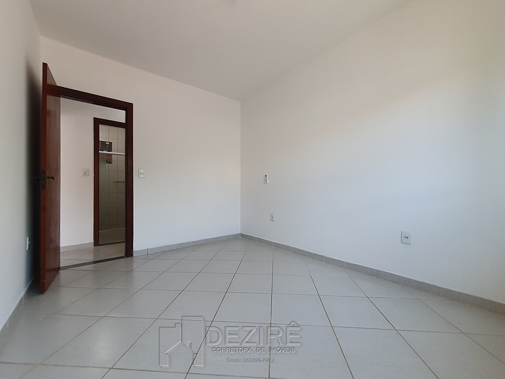 Casa para alugar com 3 quartos, 100m² - Foto 14