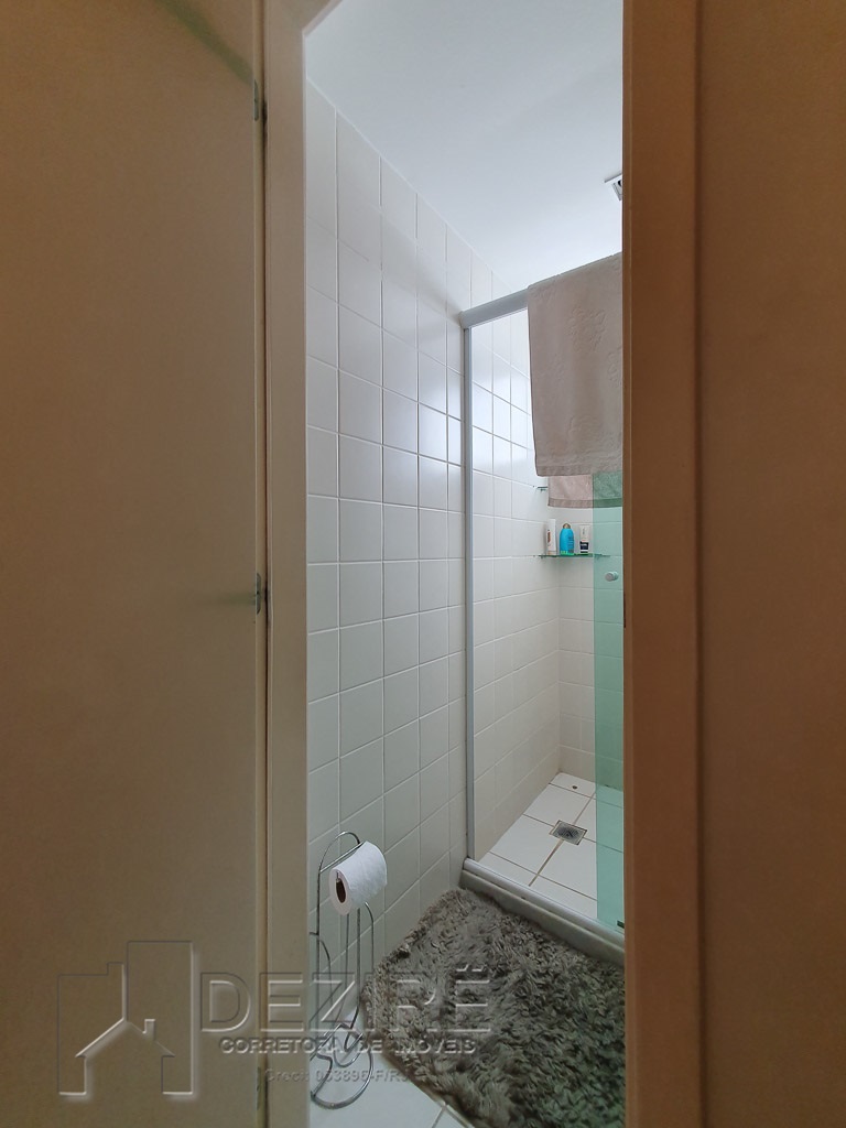 Apartamento à venda com 3 quartos, 116m² - Foto 2