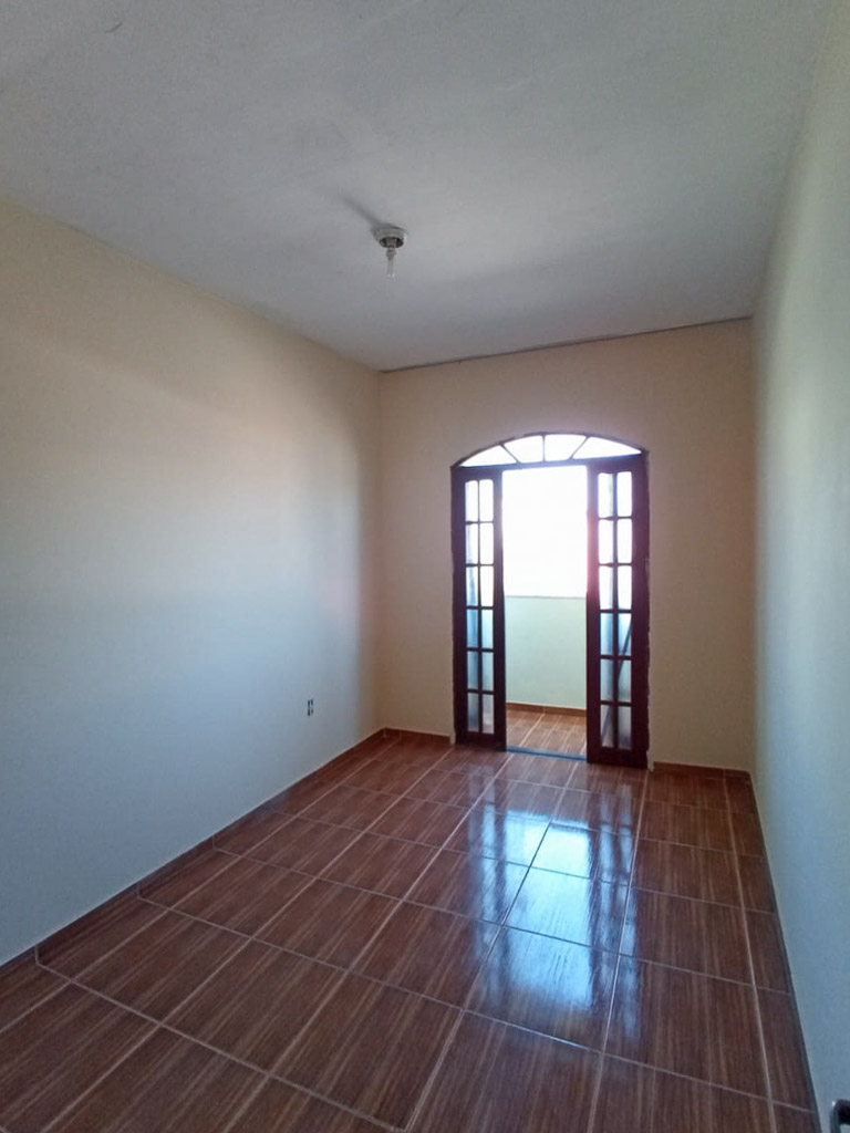 Casa à venda com 3 quartos, 180m² - Foto 8