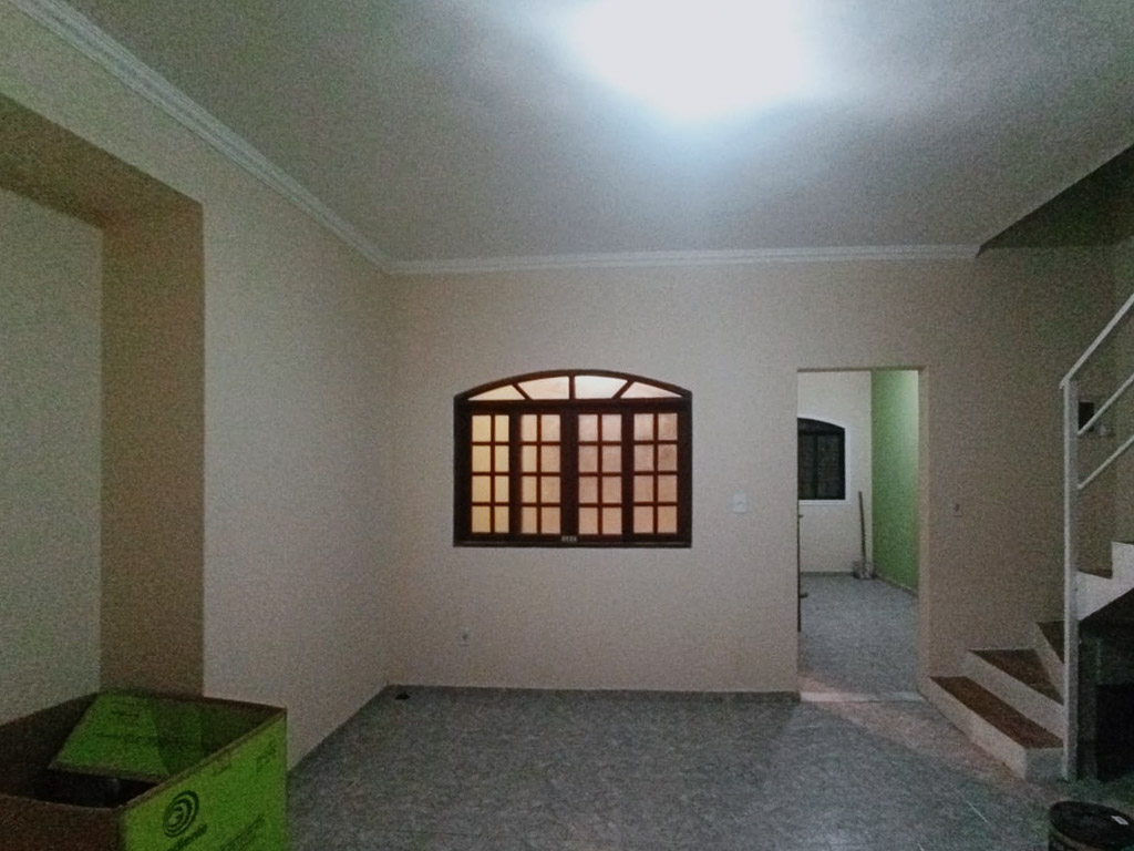 Casa à venda com 3 quartos, 180m² - Foto 19