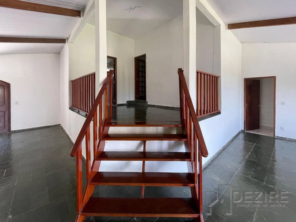 Casa de Condomínio para alugar com 3 quartos, 234m² - Foto 5