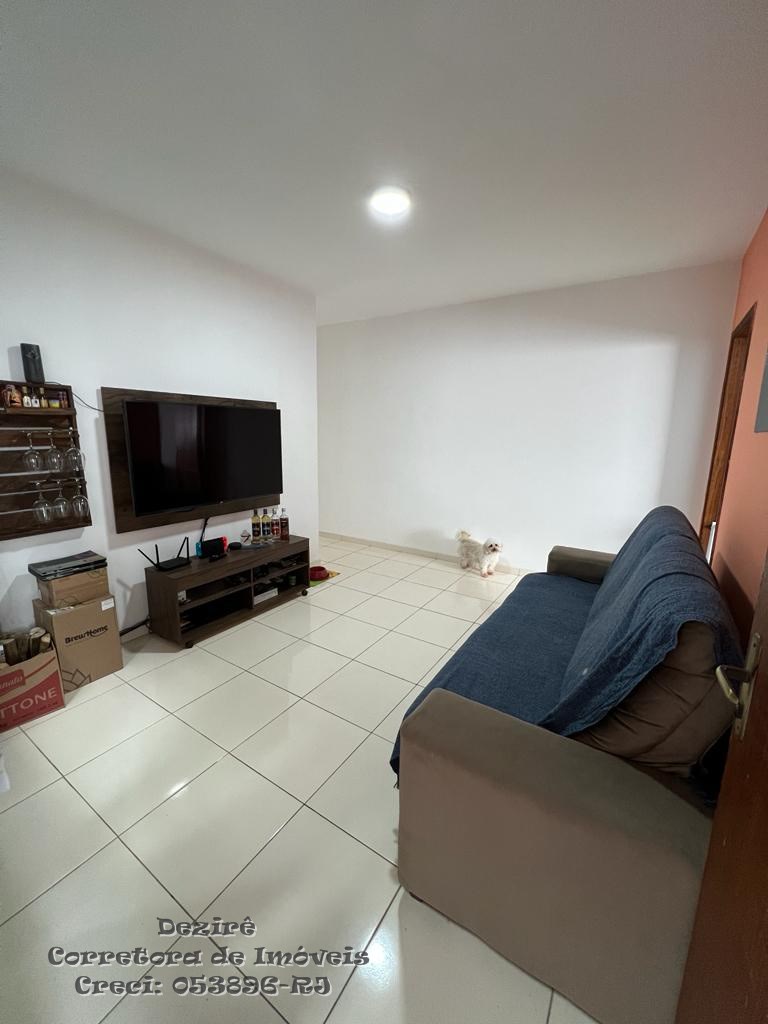 Casa à venda com 2 quartos, 120m² - Foto 11