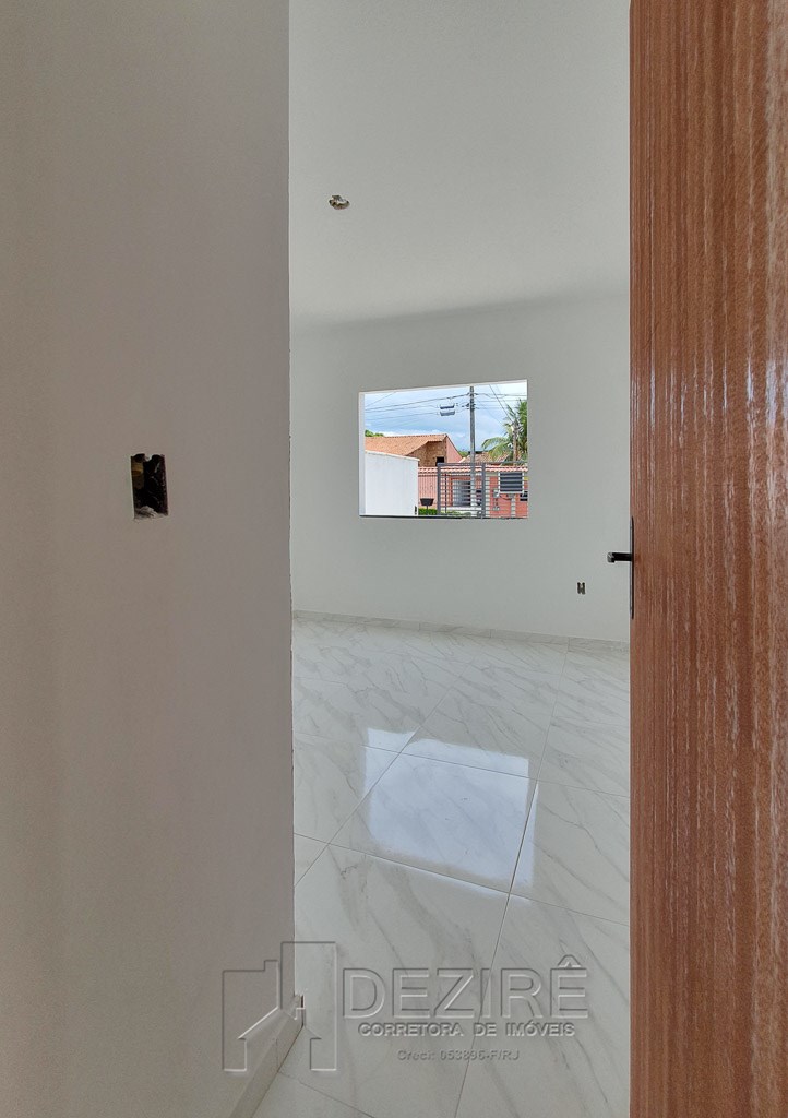 Casa à venda com 2 quartos, 70m² - Foto 17