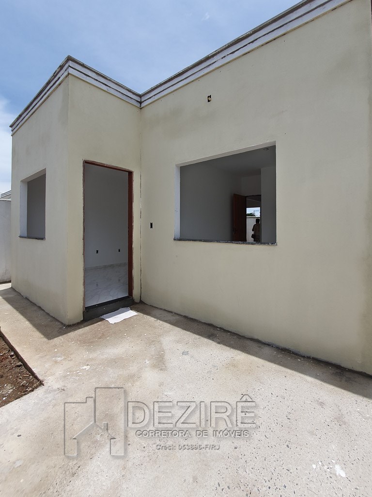 Casa à venda com 2 quartos, 70m² - Foto 27