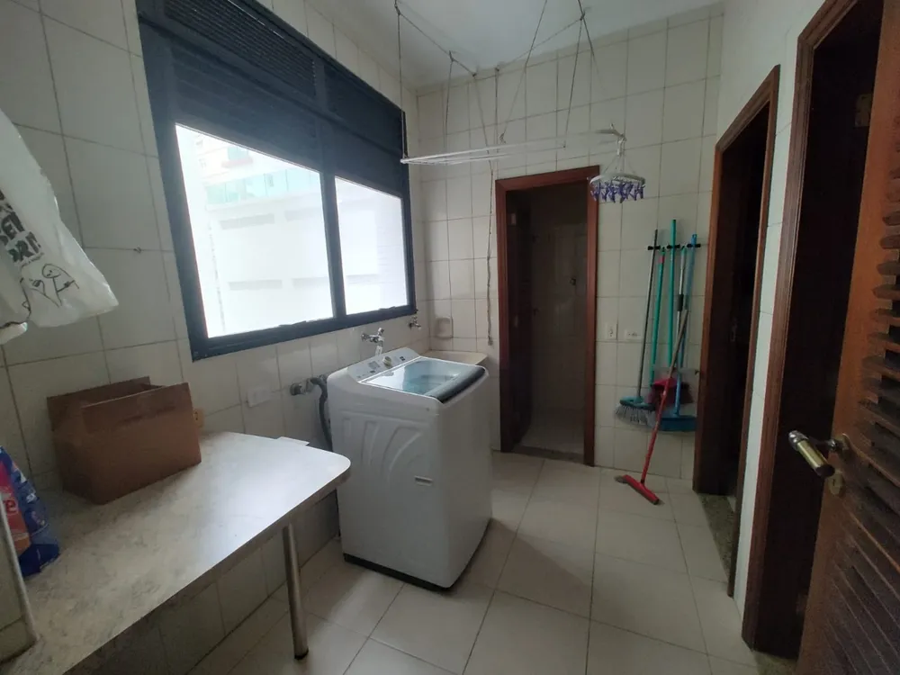 Apartamento, 3 quartos, 150 m² - Foto 2