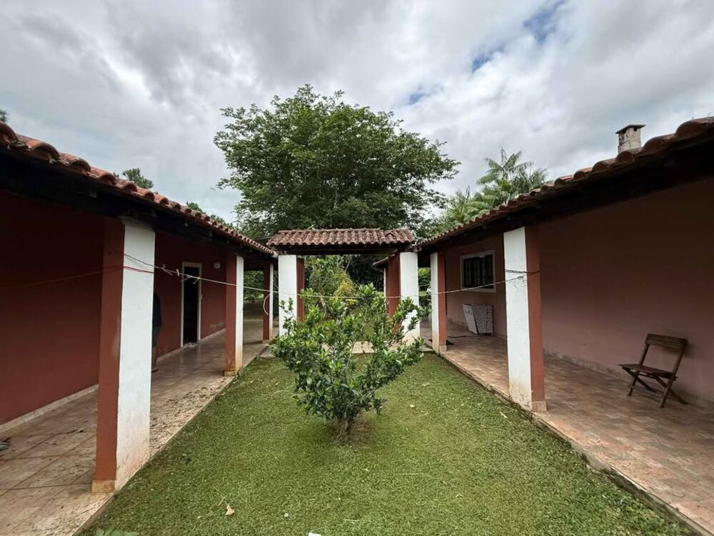 Chácara, 3 quartos, 5600 m² - Foto 2