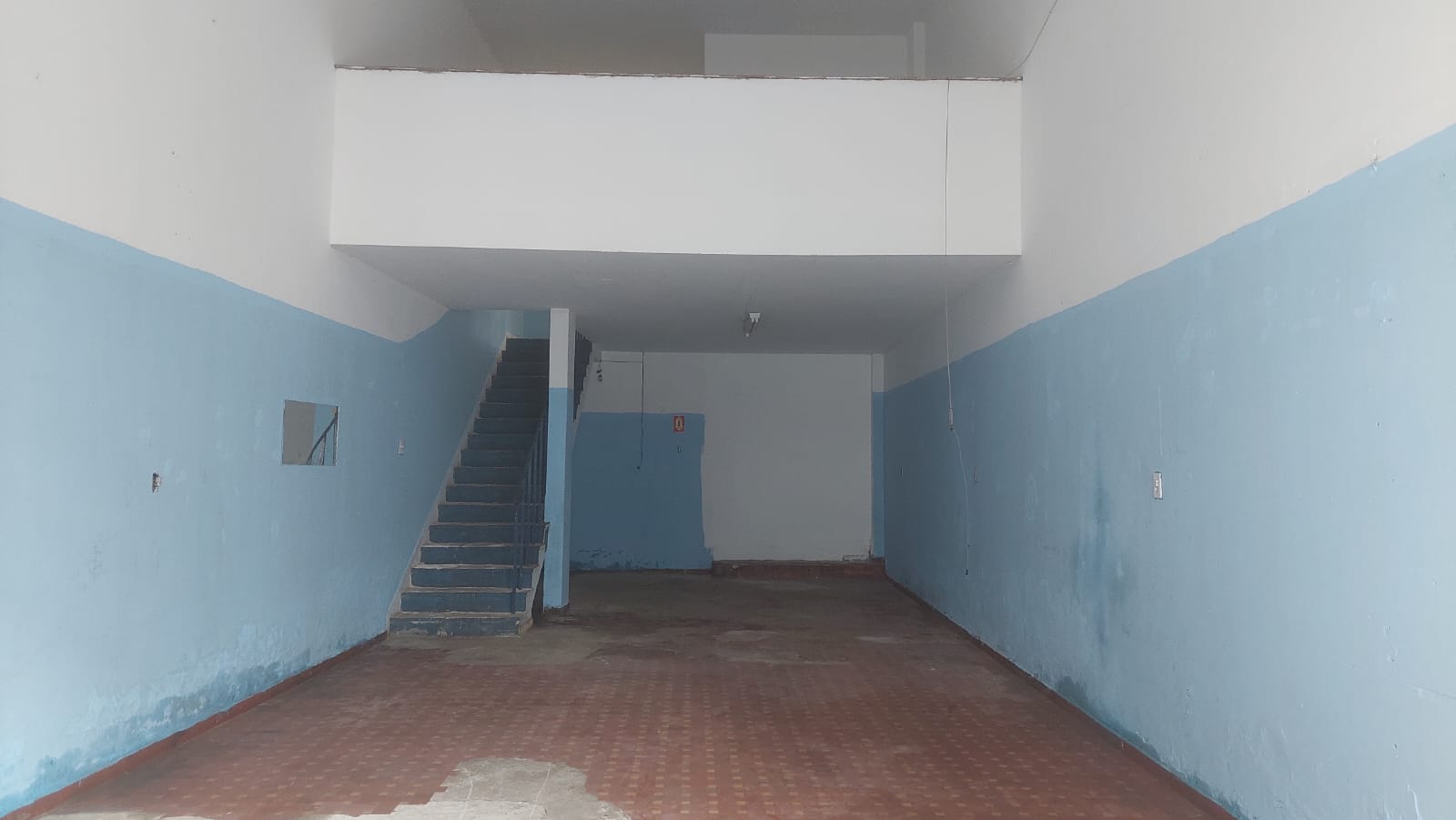 Loja-Salão para alugar, 75m² - Foto 1