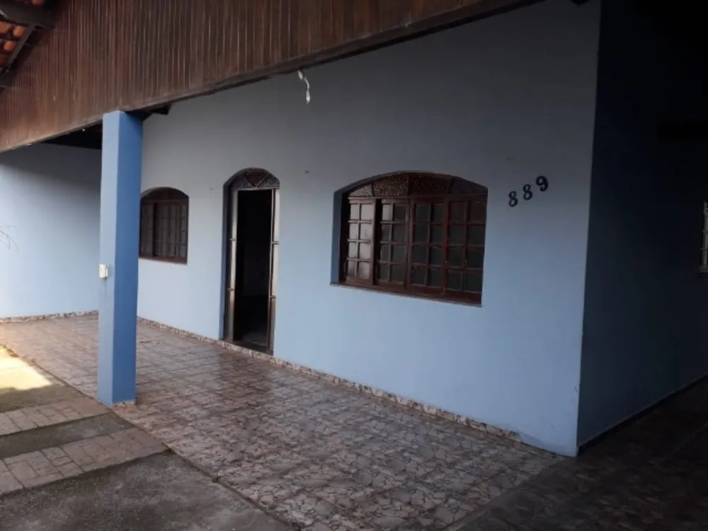 Casa, 4 quartos, 270 m² - Foto 1