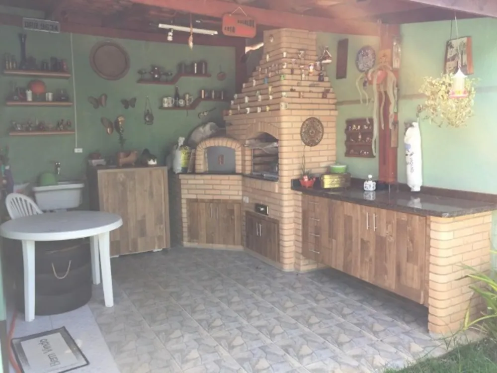 Casa, 3 quartos, 200 m² - Foto 2