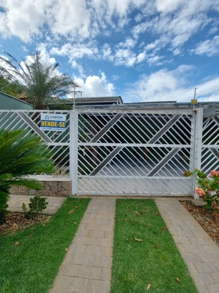 Casa, 3 quartos, 200 m² - Foto 1
