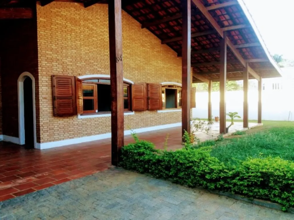 Casa, 2 quartos, 303 m² - Foto 1