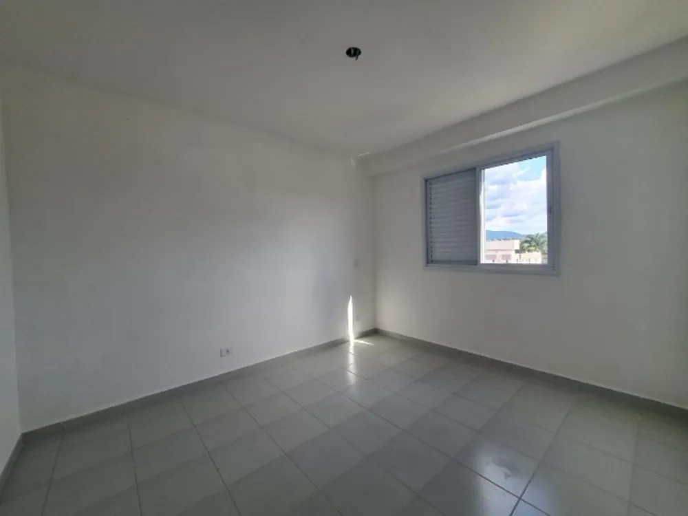 Apartamento, 2 quartos, 68 m² - Foto 2