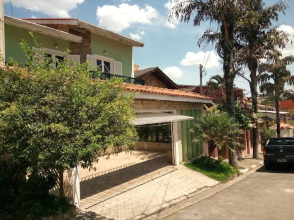 Sobrado, 5 quartos, 350 m² - Foto 1