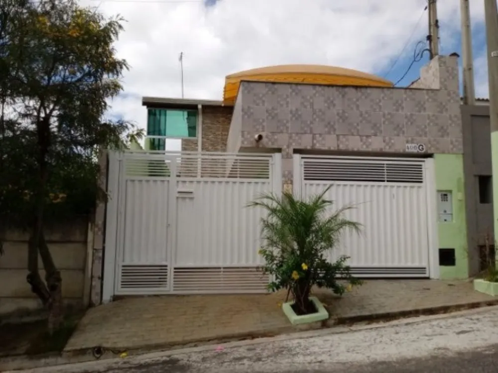 Casa, 3 quartos, 115 m² - Foto 1