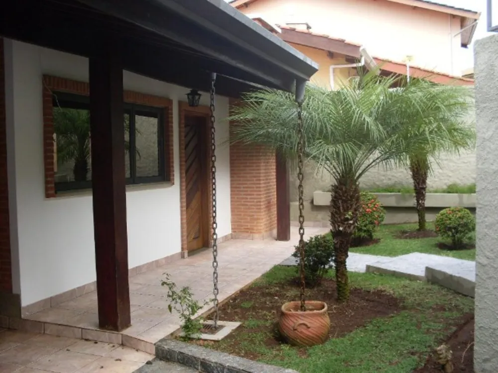 Casa, 4 quartos, 380 m² - Foto 1