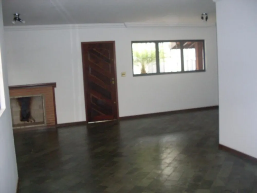 Casa, 4 quartos, 380 m² - Foto 2