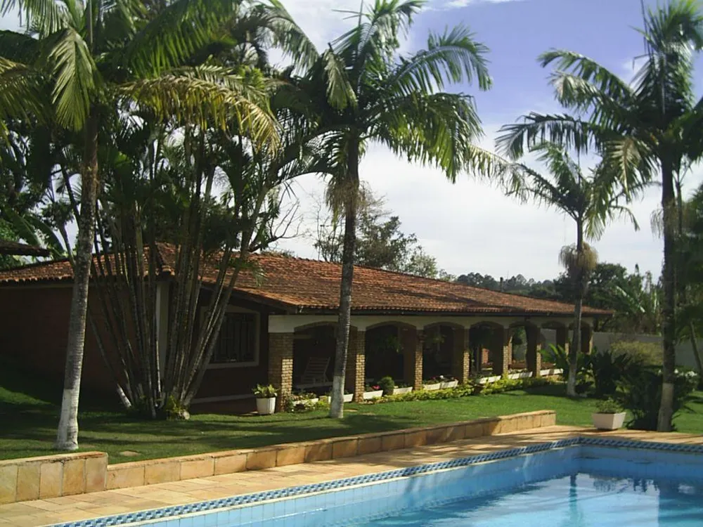 Chácara, 6 quartos, 3000 m² - Foto 1