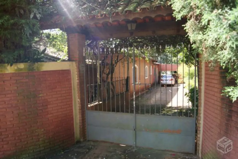 Sítio, 3 quartos, 2500 m² - Foto 1