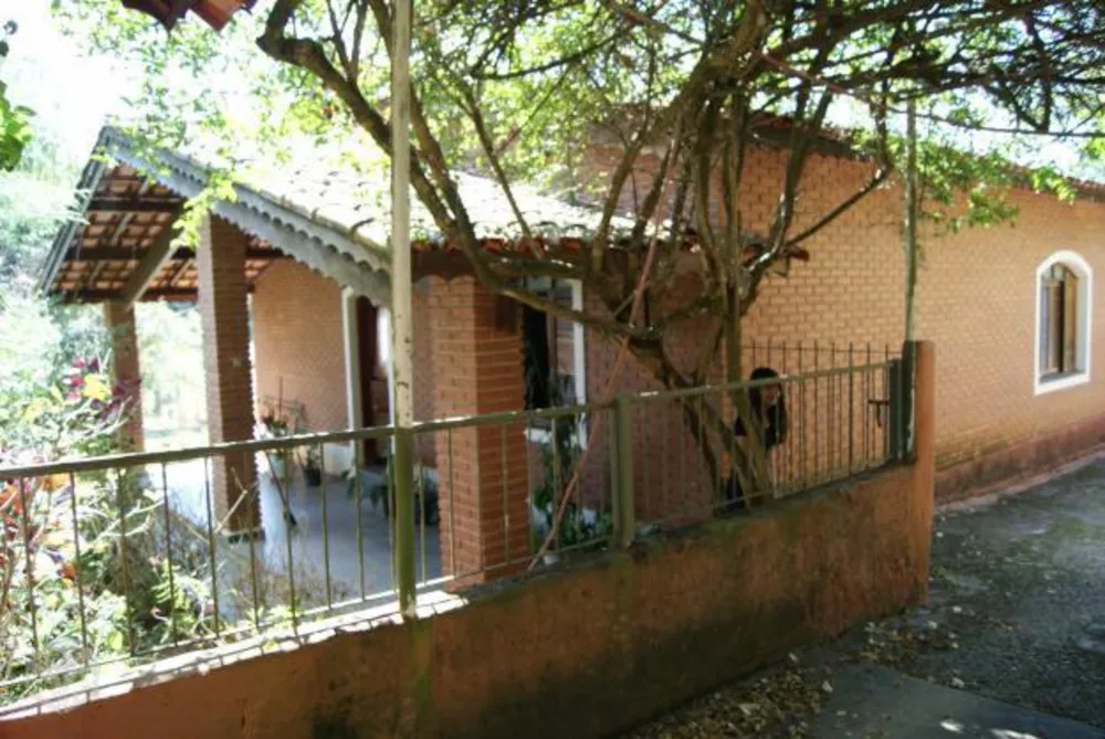 Sítio, 3 quartos, 2500 m² - Foto 2