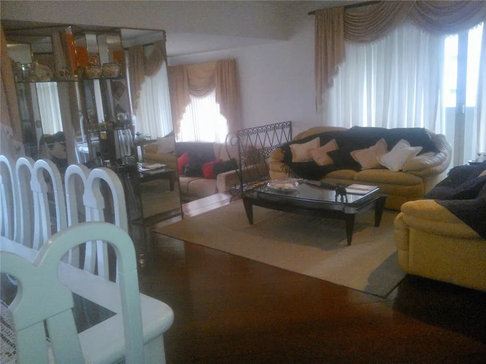 Apartamento, 4 quartos, 196 m² - Foto 1