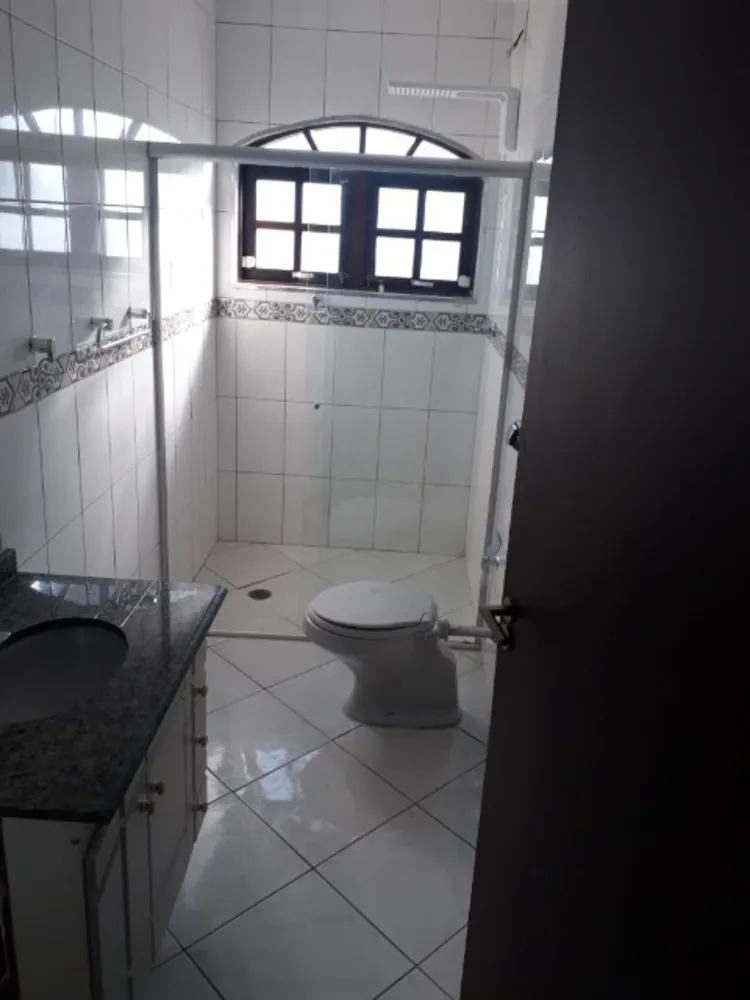 Casa, 3 quartos, 237 m² - Foto 3