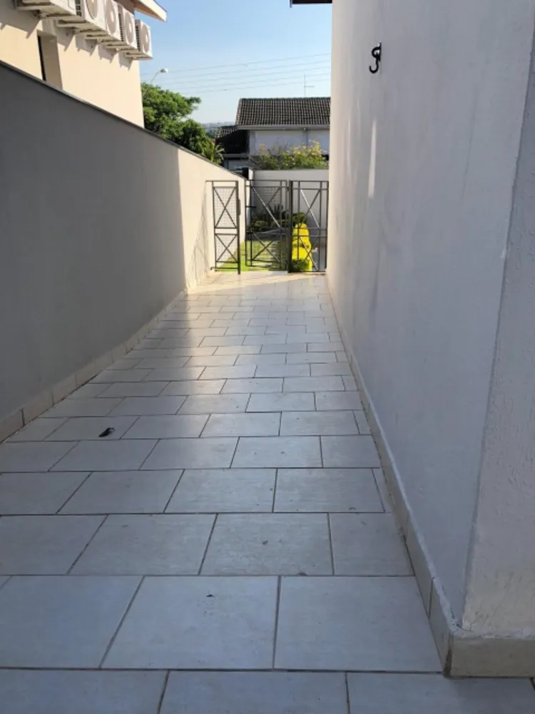 Casa, 3 quartos, 237 m² - Foto 2