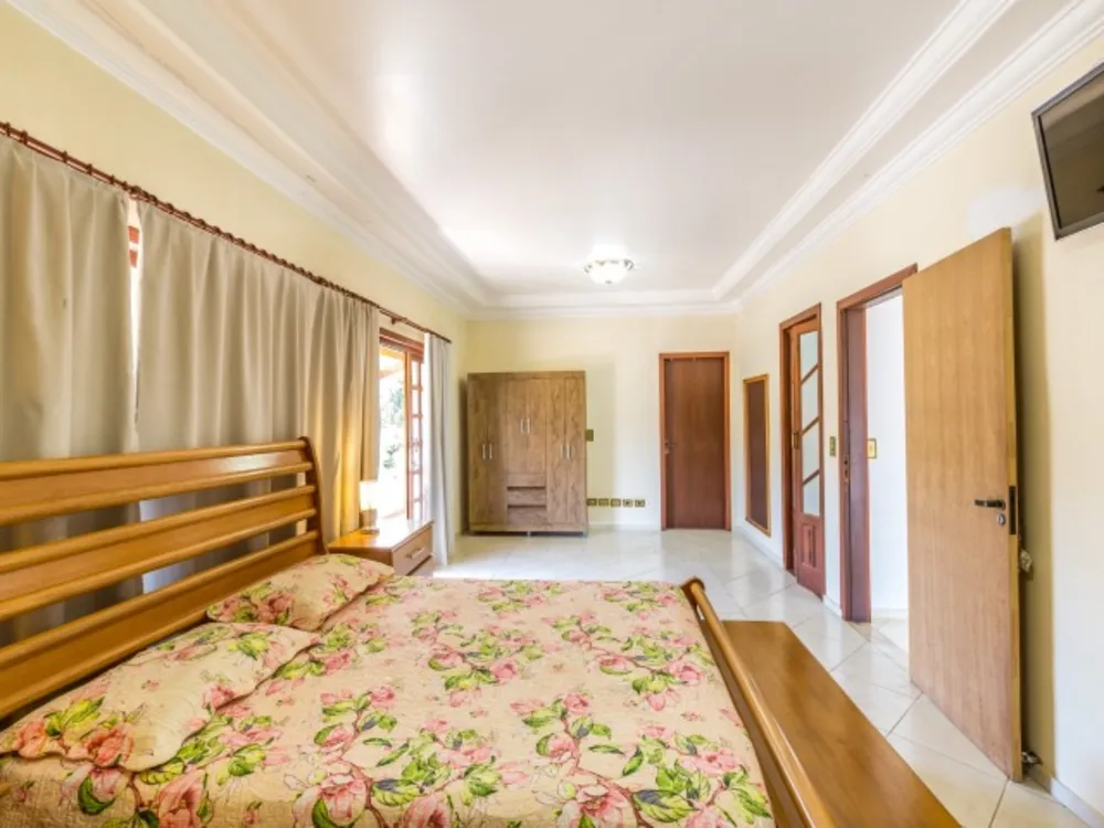Sobrado, 5 quartos, 340 m² - Foto 3