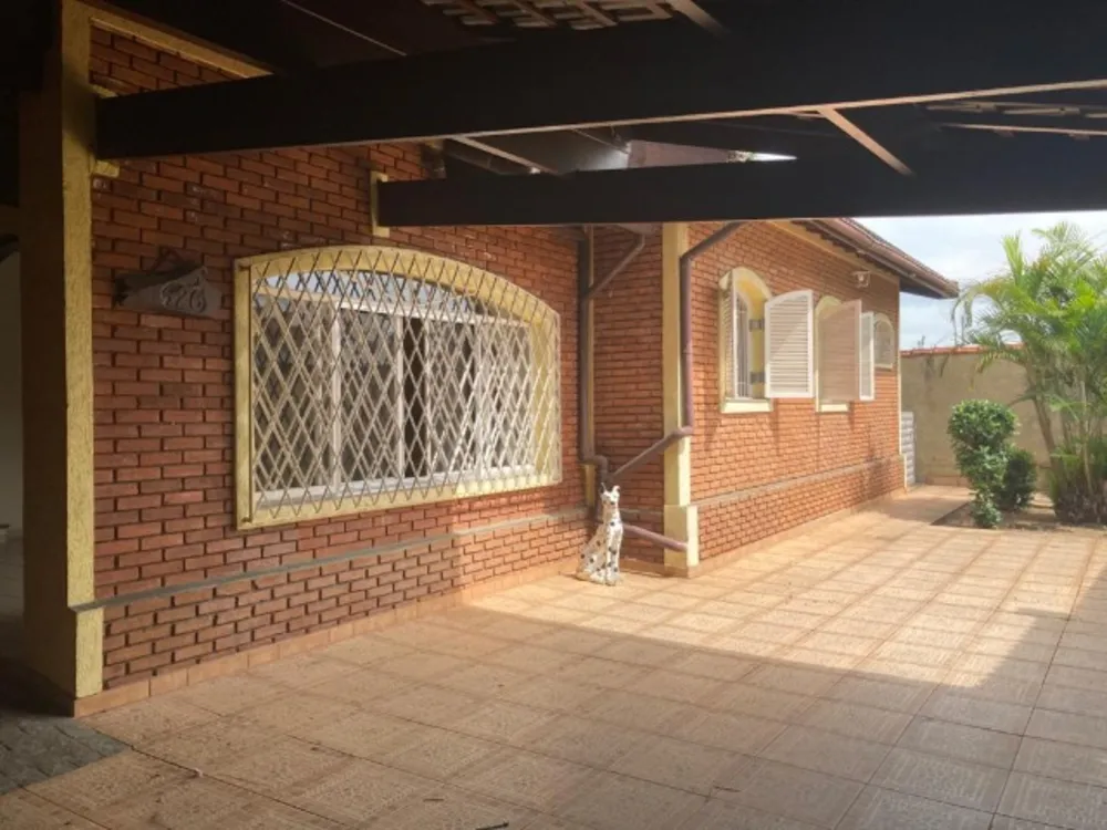 Casa, 3 quartos, 267 m² - Foto 1
