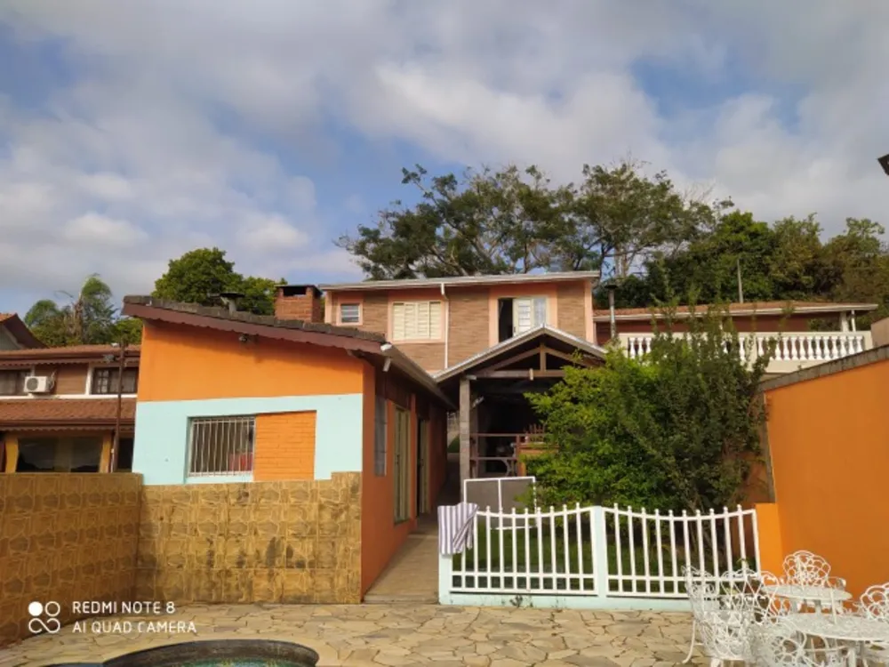 Casa, 6 quartos, 300 m² - Foto 1